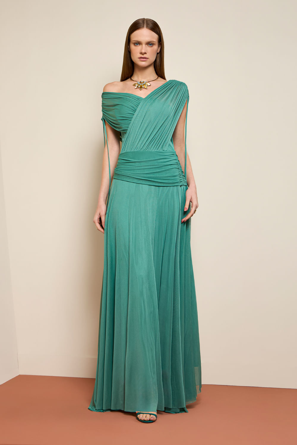 VESTIDO TULLE SOBREPOSICAO FRANZIDO